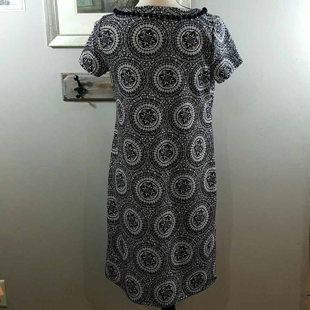 🎉 Talbots black white medallion pom-pom dress PS - Picture 2 of 8
